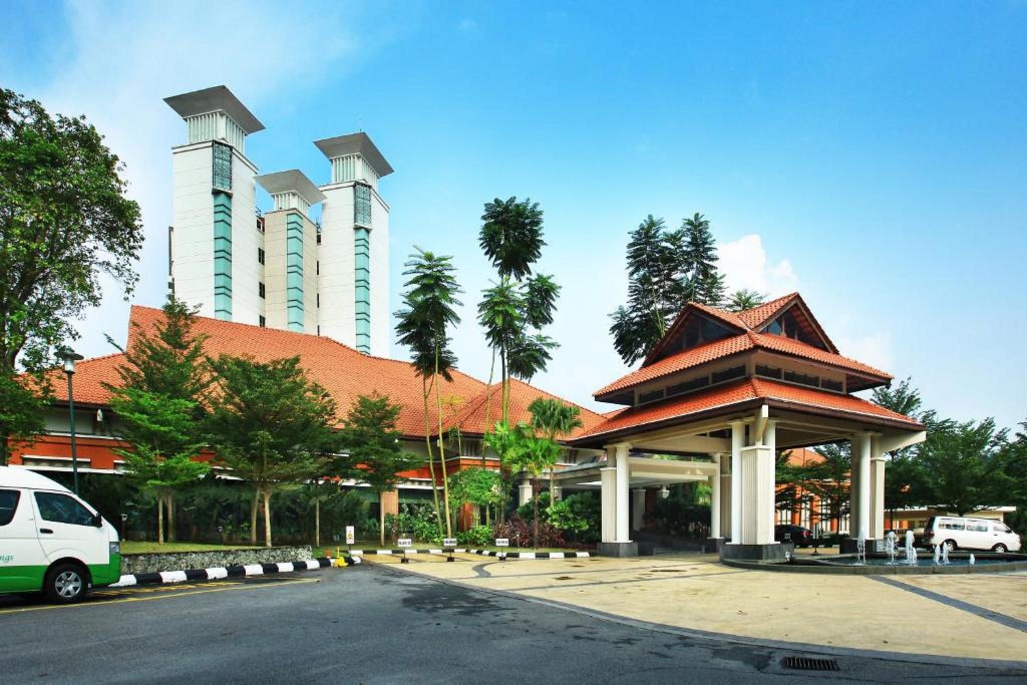 Nilai Springs Resort Hotel Exteriör bild