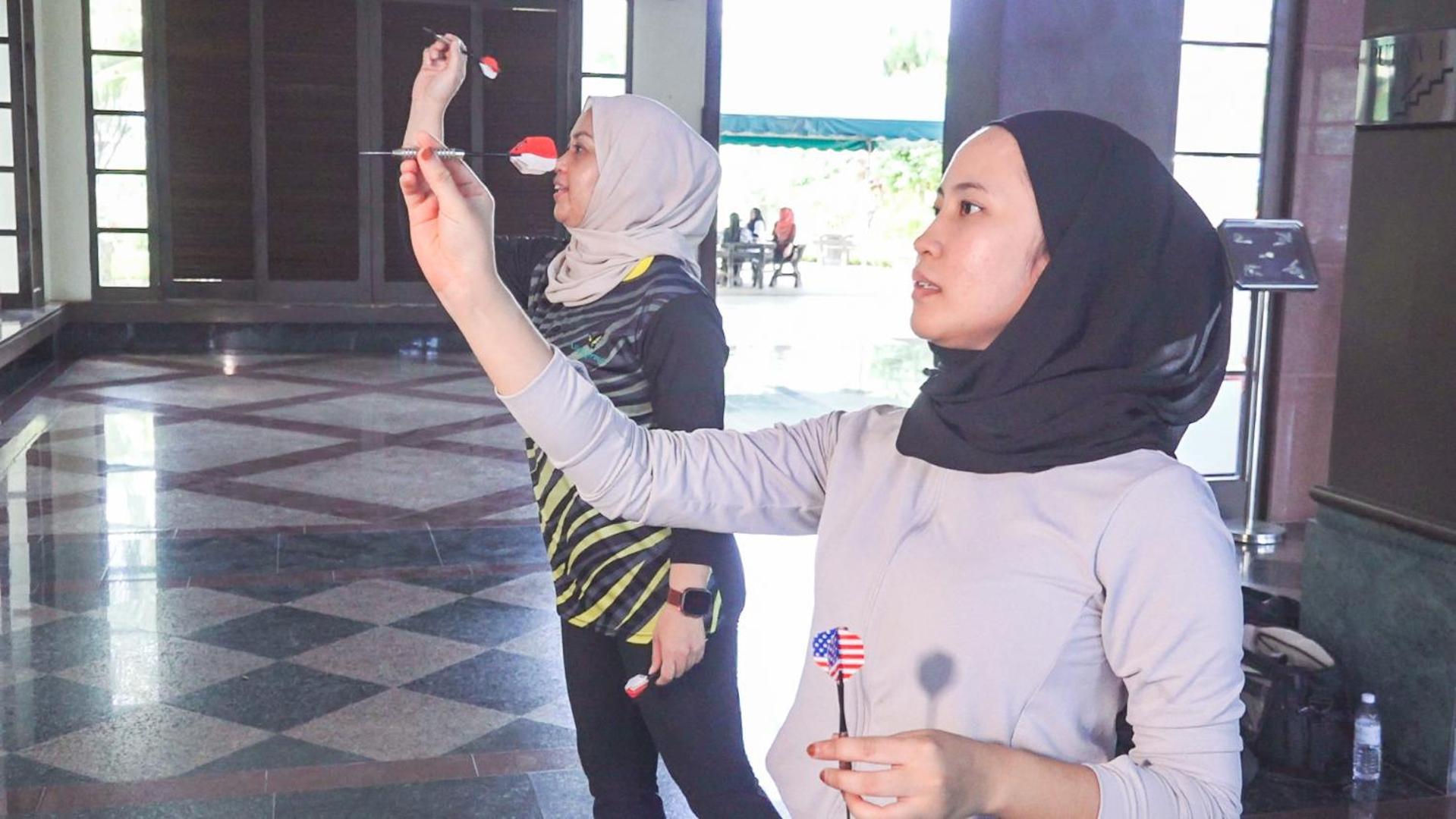 Nilai Springs Resort Hotel Exteriör bild