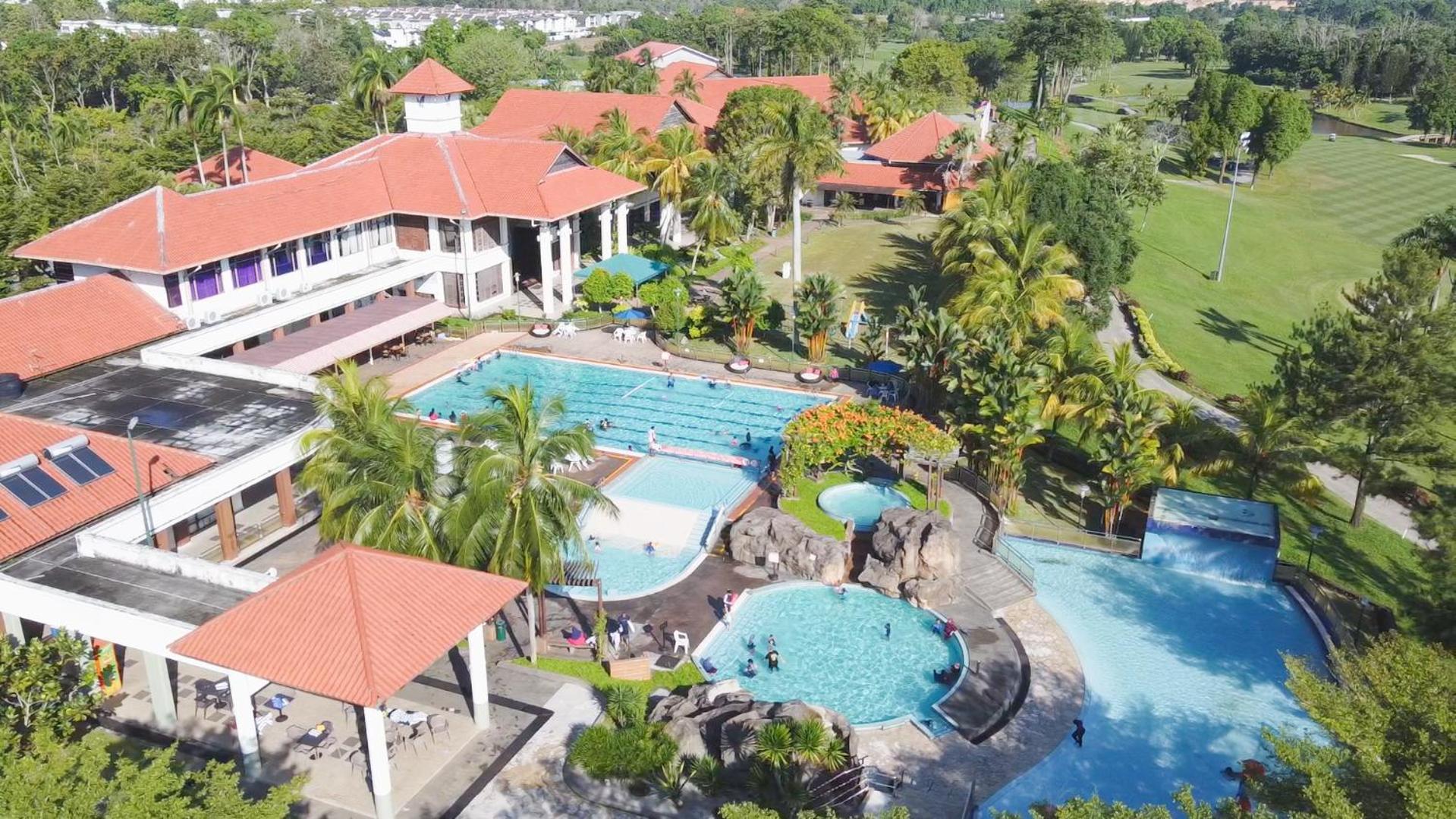 Nilai Springs Resort Hotel Exteriör bild